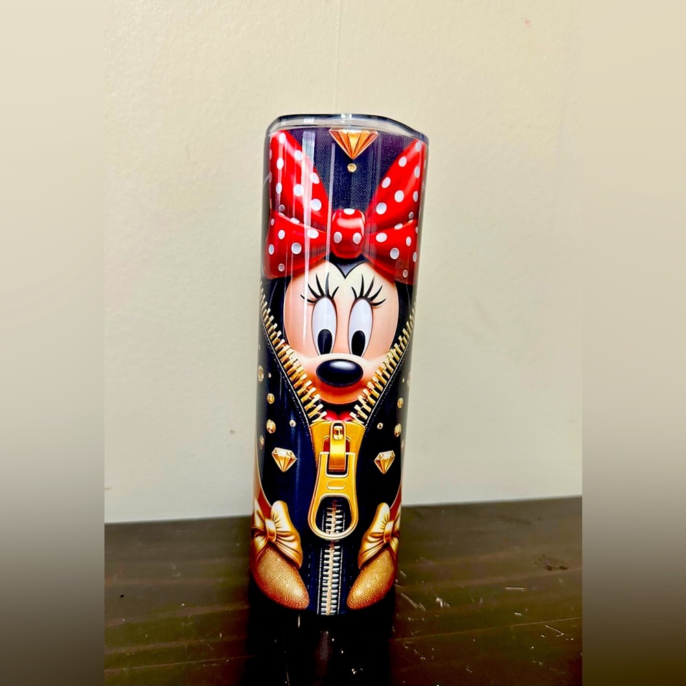 Minnie Mouse tumbler